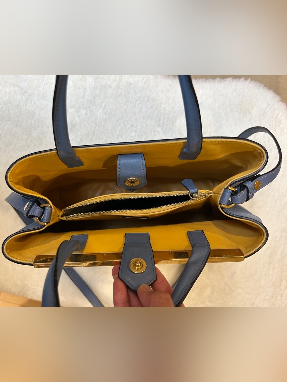 Fendi 2 Jours Blue Leather Top-Handle Tote Bag with Gold Hardware - Picture 8 of 11